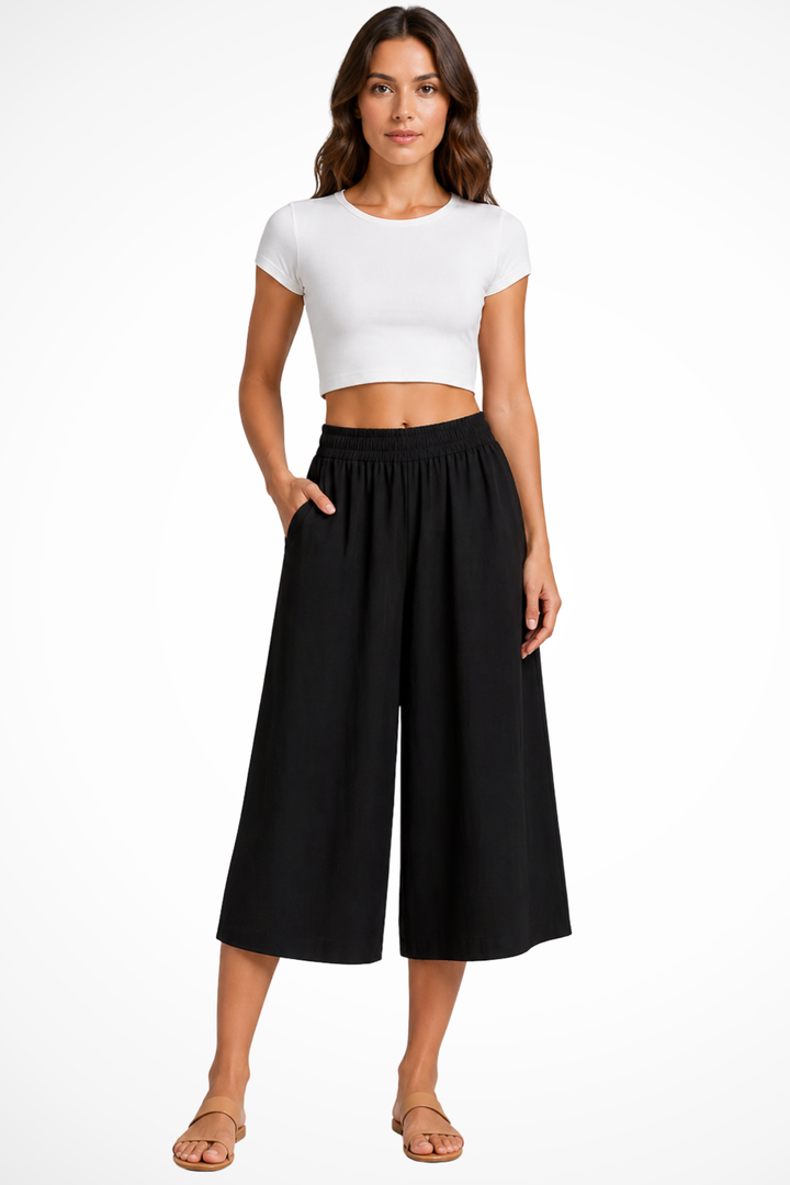 Siopie Women's Wide Leg Cropped Trousers in Black