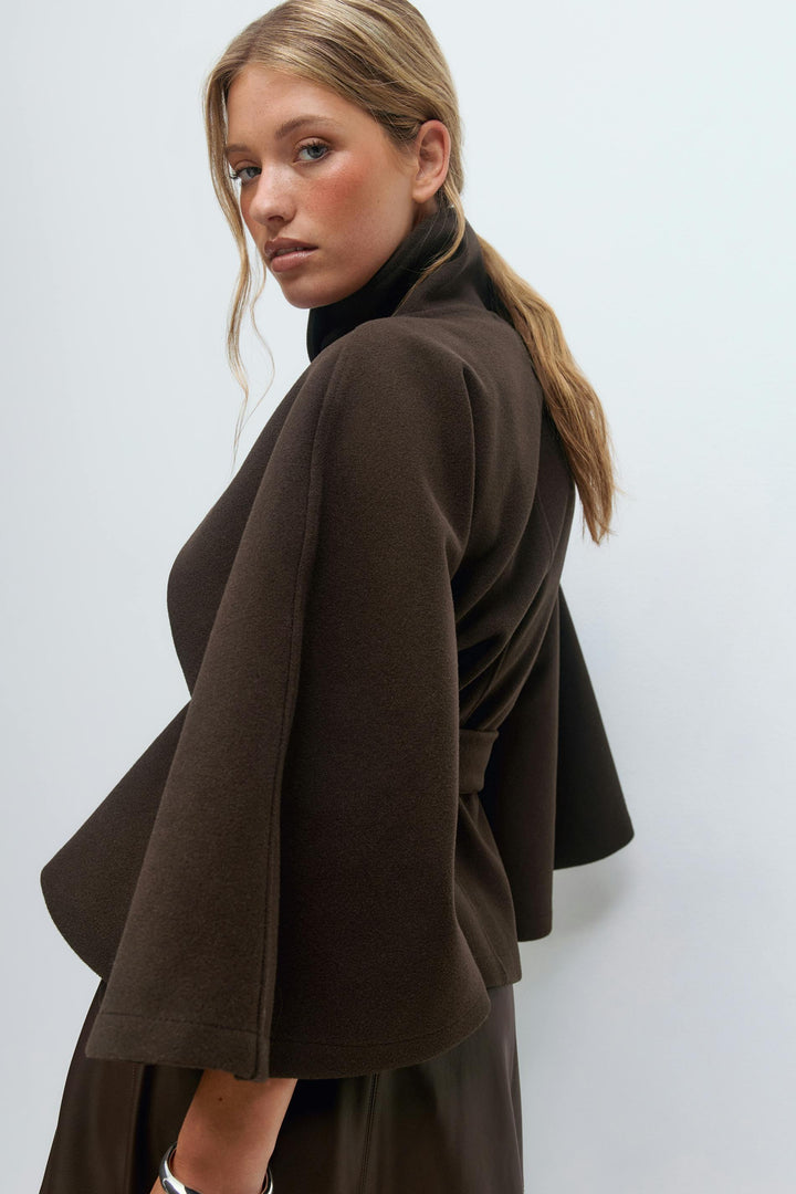 Belted Cape Jacket for Women – Oversized Cape Coat with High Neck for Fall and Mid-Season