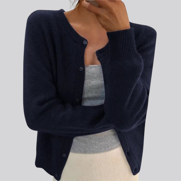 Women’s Soft Knit Cardigan for Elegant Everyday Layering