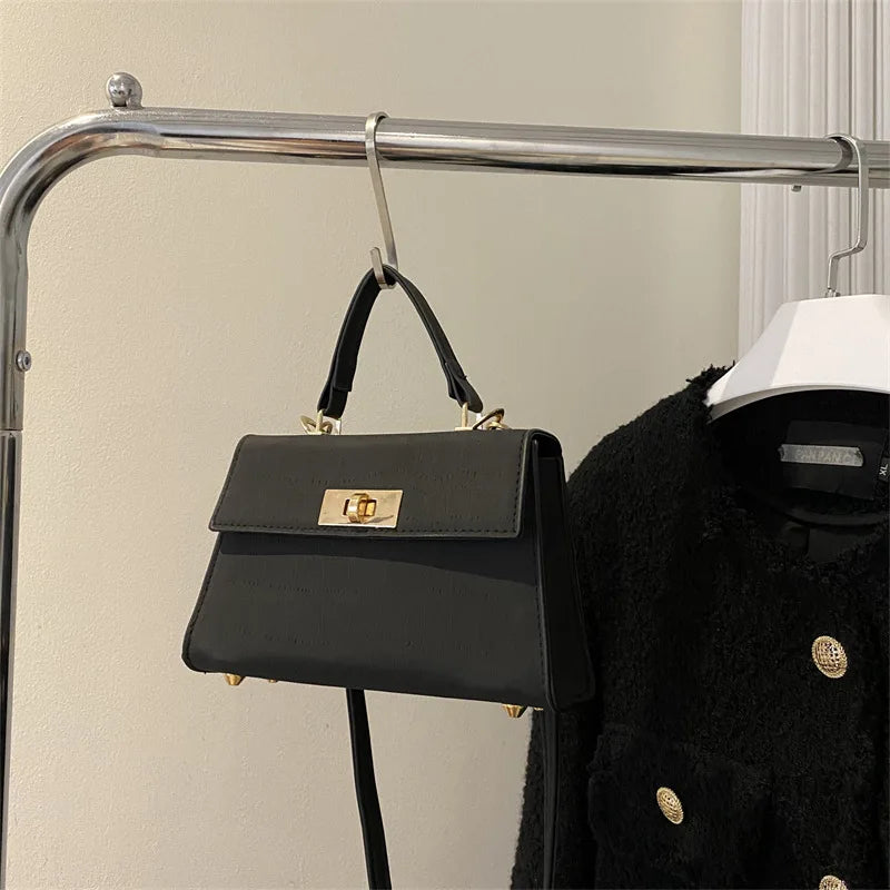 Structured Satchel Handbag with Twist Lock – Elegant Top Handle and Crossbody Bag for Everyday Use