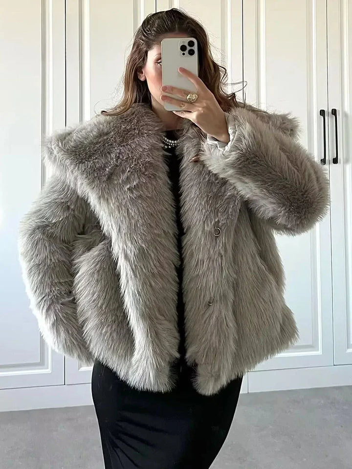 Layla Cozy Coat