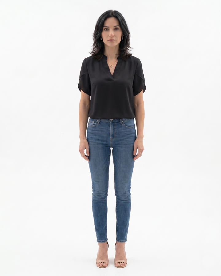 Siopie | Women’s Fluid Crepe V-Neck Blouse