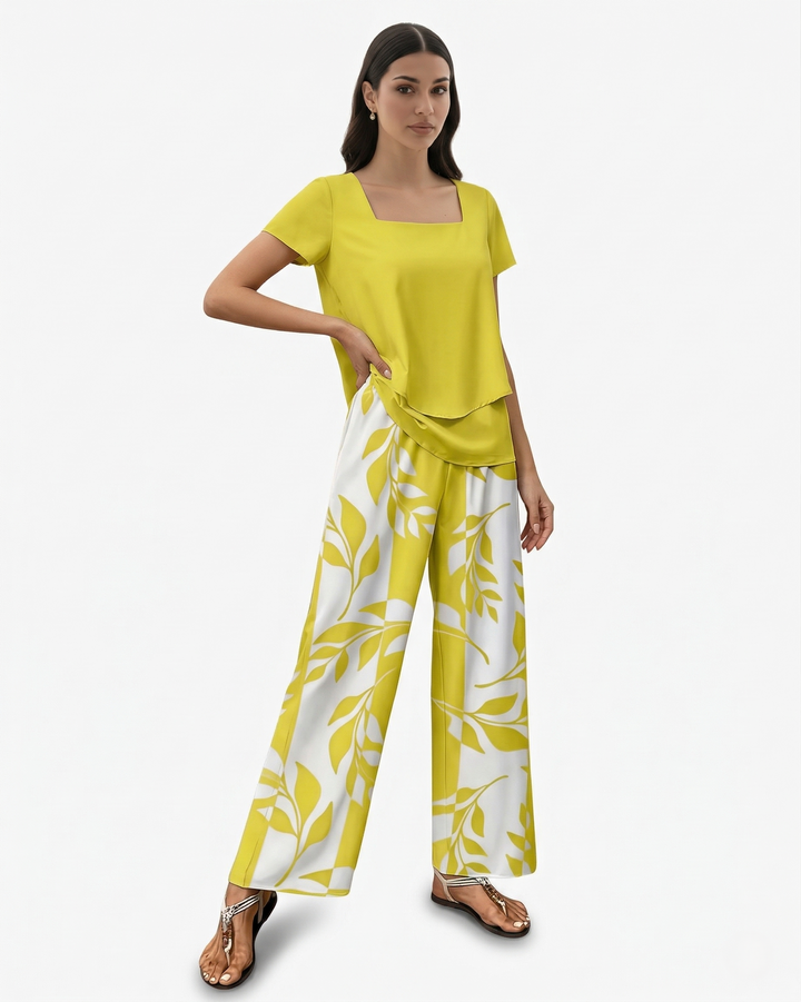 Two Piece Set Short Sleeve Top and Wide Leg Printed Pants